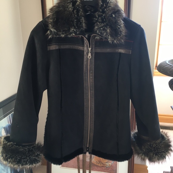 Jones New York black suede coat. Size medium. - Picture 2 of 3